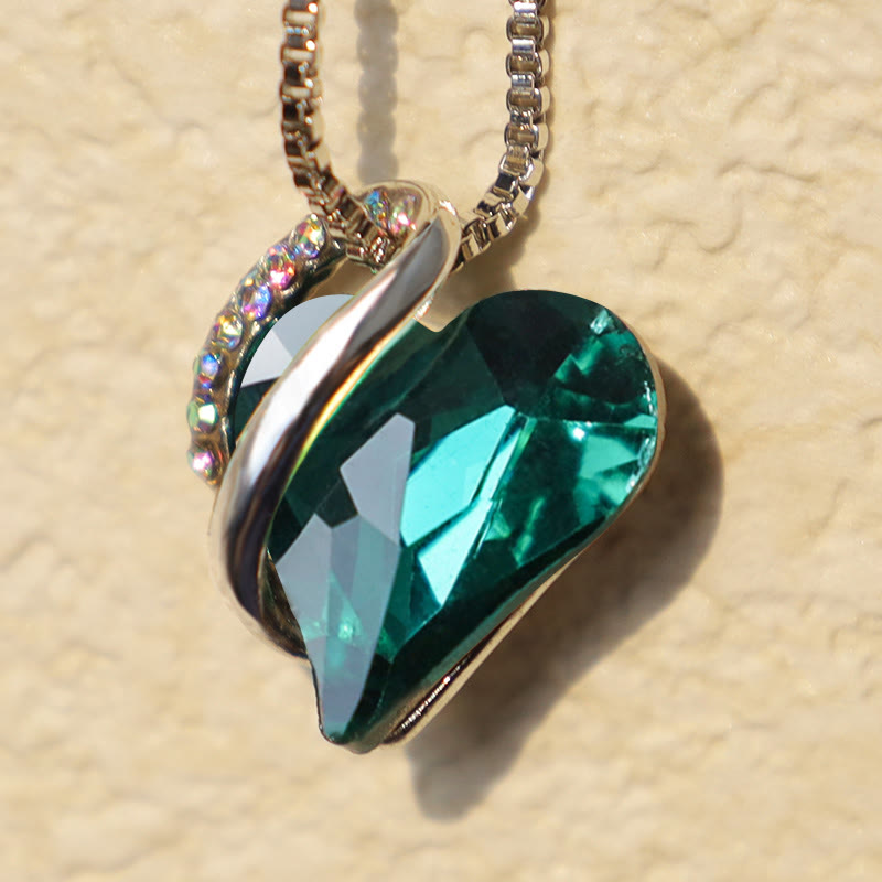Collier pendentif énergie de guérison pierre de naissance coeur amour Buddha Stones