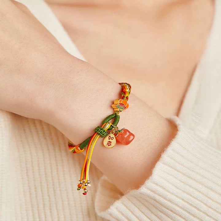 Bracelet tressé en corde avec nœud de force et de réincarnation en agate rouge et Buddha Stones