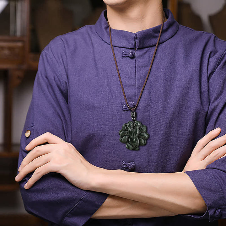 Collier pendentif porte-bonheur en jade cyan Hetian à neuf queues