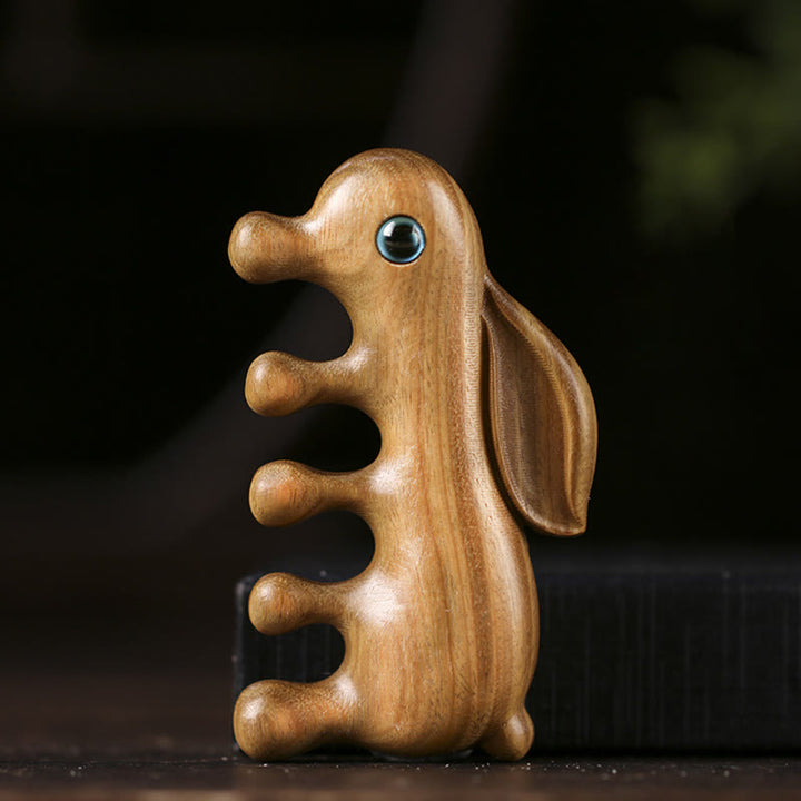 Peigne de massage relaxant en forme de lapin en bois de santal rouge et vert à petites feuilles