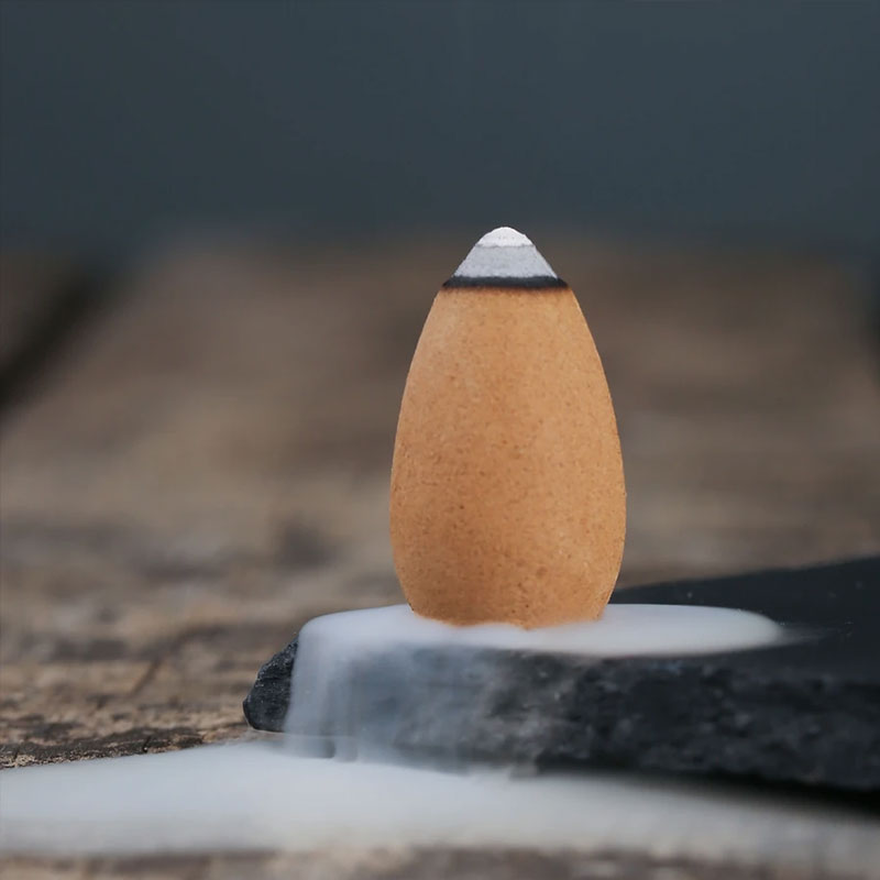 Brûleur d'encens Buddha Stones avec bénédiction du lotus