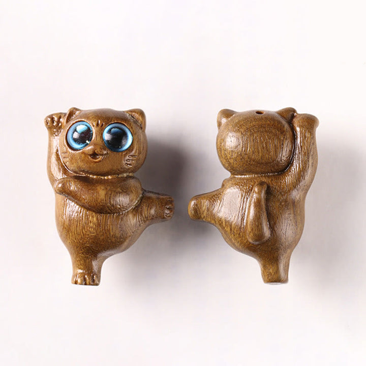Décorations de bureau positives gravées en forme de chat dansant en bois de santal vert en Buddha Stones