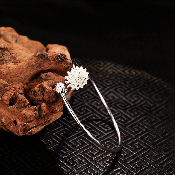 Bracelet d'illumination en cuivre blanc Buddha Stones et lotus rétro