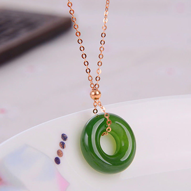 Collier pendentif de guérison en or 14 carats avec jade cyan rond