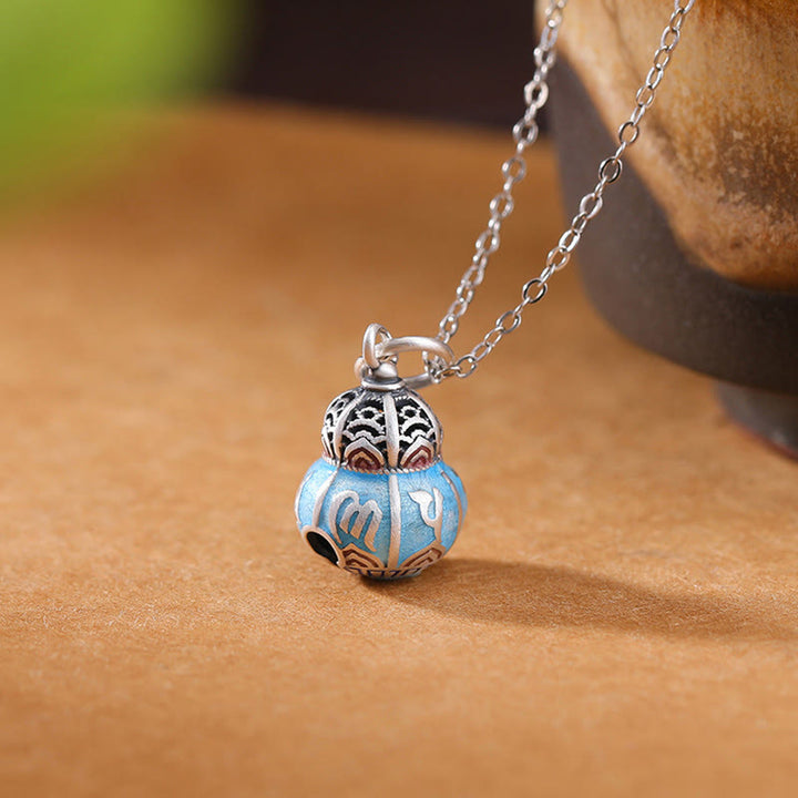 Collier pendentif en argent sterling 999 Buddha Stones et motif de gourde gravé Om Mani Padme Hum - Om Mani Padme Hum (Amour♥ Focus) - image 1