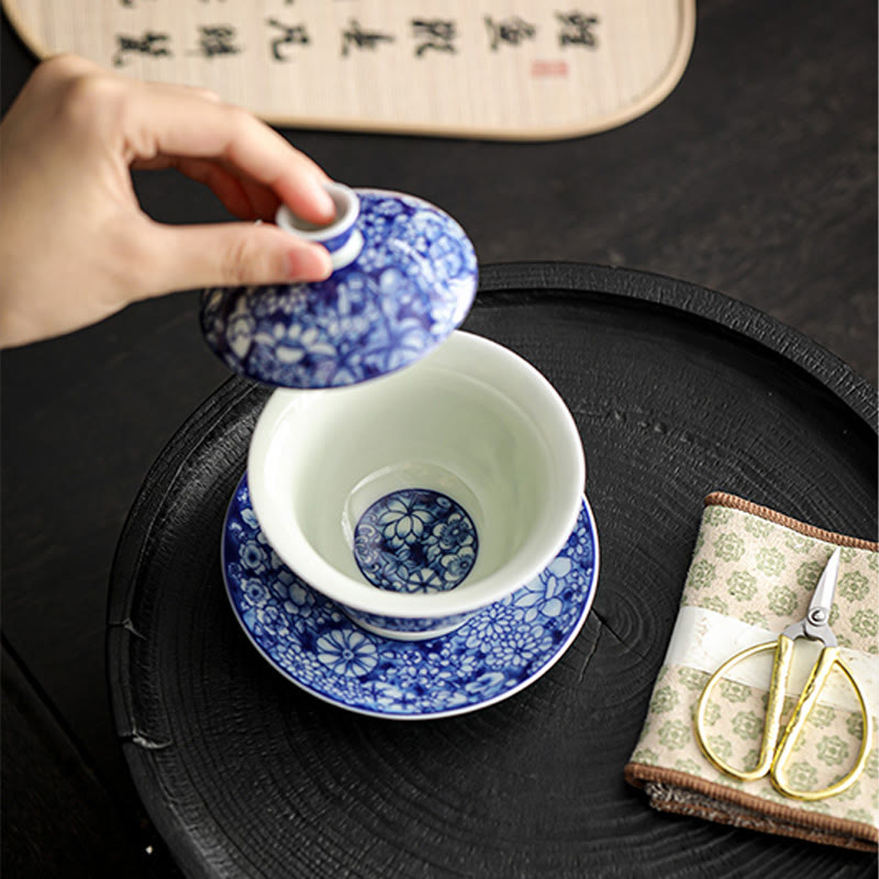 Tasse à thé et soucoupe en porcelaine bleue et blanche vintage en céramique Gaiwan Sancai Kung Fu avec couvercle