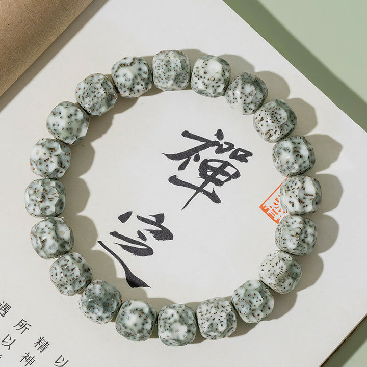 Bracelet de richesse et de bon augure en Buddha Stones naturelles et colorées