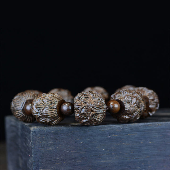 Bracelet d'équilibre gravé en bois d'ébène avec Buddha Stones et dragon de lotus des dix-huit arhats