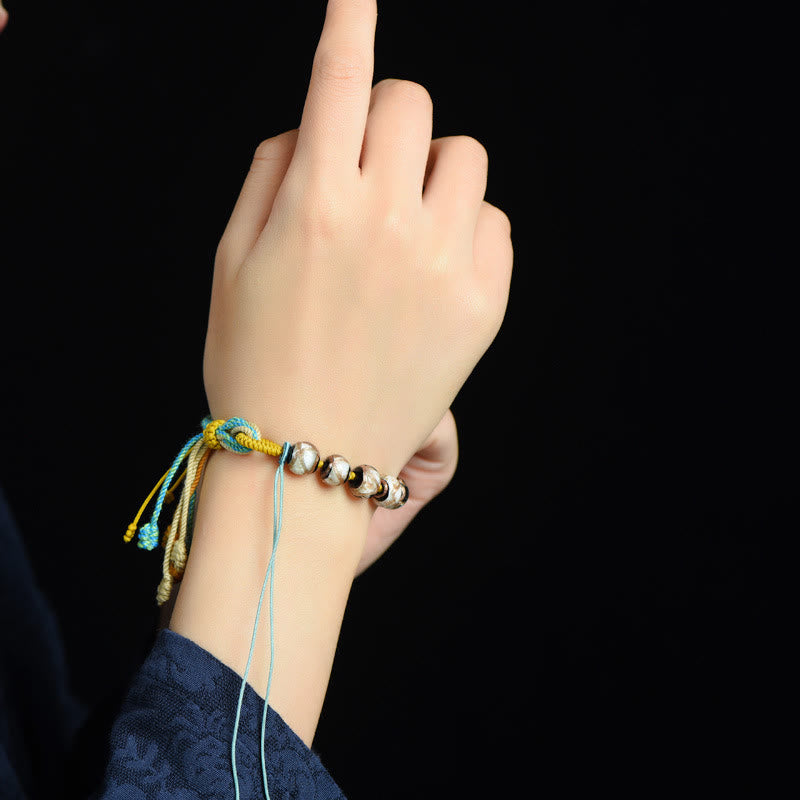 Bracelet tressé en perles de verre Liuli multicolores fait à la main avec Buddha Stones
