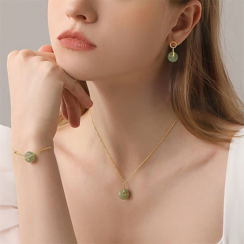 Boucles d'oreilles pendantes en jade avec Buddha Stones rondes et boucle de paix