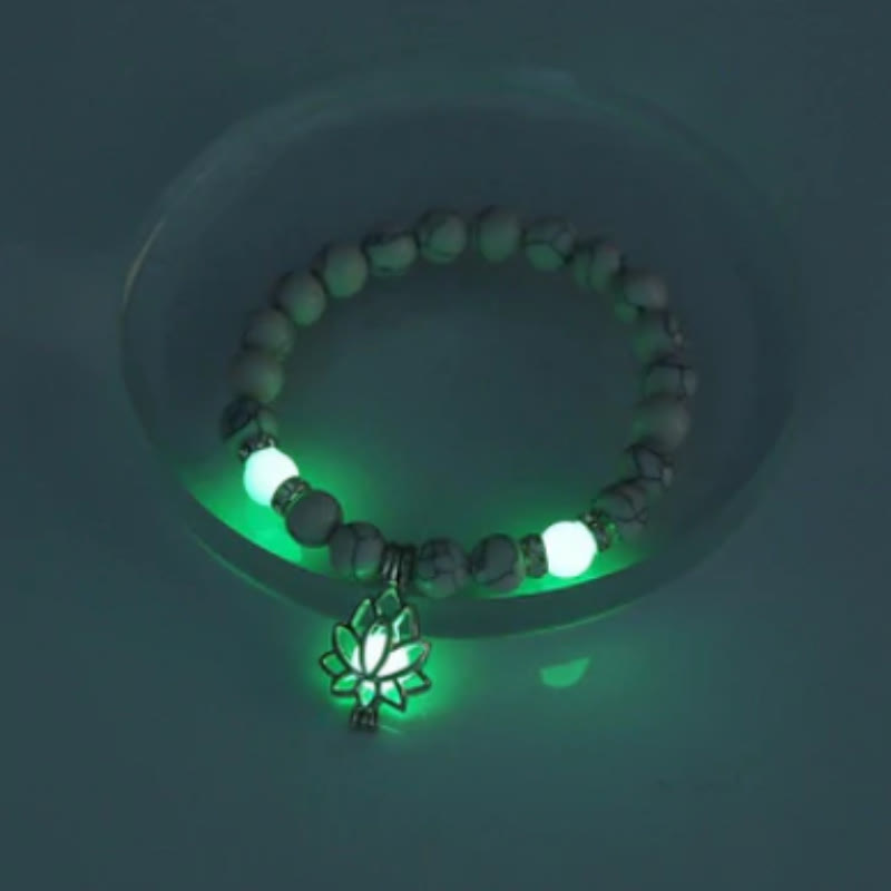 Bracelet de protection Lotus en perles lumineuses en turquoise tibétaine Buddha Stones