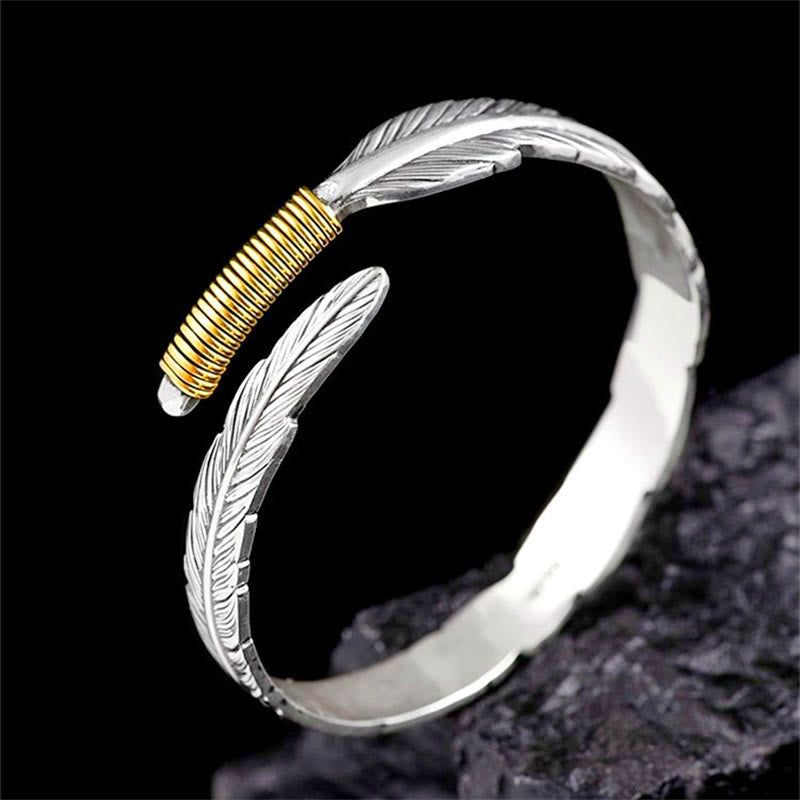 Bracelet manchette porte-bonheur gravé avec motif de Buddha Stones