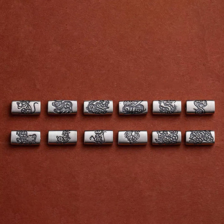 Bracelet en argent Buddha Stones 925 avec 12 signes du zodiaque chinois et cinabre