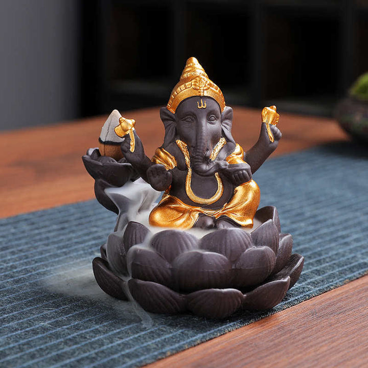 Brûleur d'encens à reflux en argile violette avec protection contre la fumée de l'éléphant Ganesh