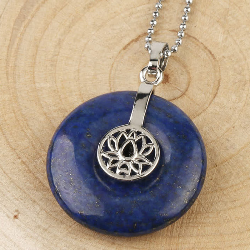 Collier pendentif de guérison en cristal rose avec Buddha Stones et améthyste