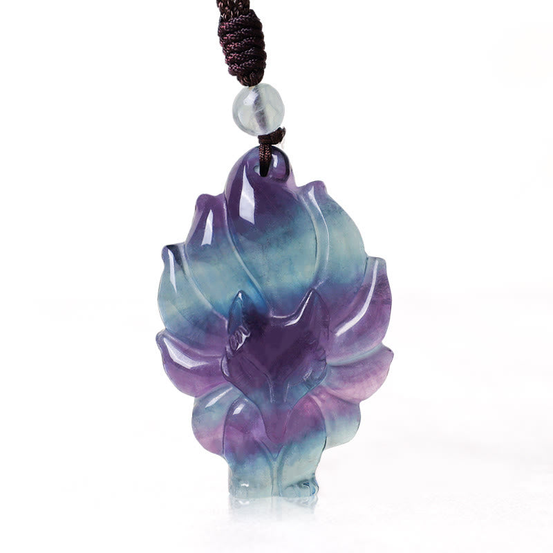 Collier de protection avec pendentif en Buddha Stones dorés - Renard à neuf queues en fluorite - image 0