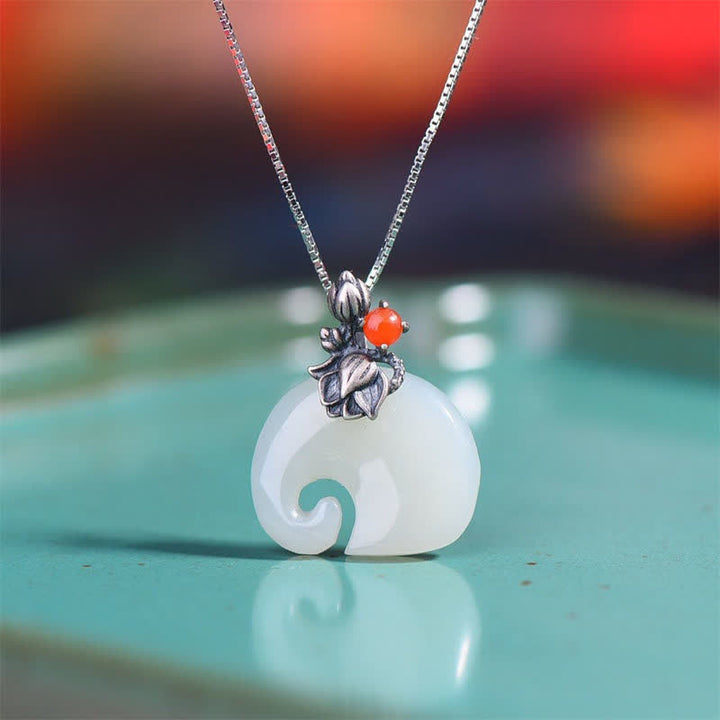 Collier pendentif protection lotus éléphant en jade blanc - image 2