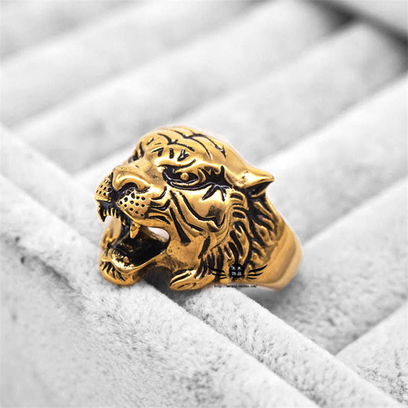Bague de motard punk rock calme et équilibrée en acier titane avec tête de tigre pour homme