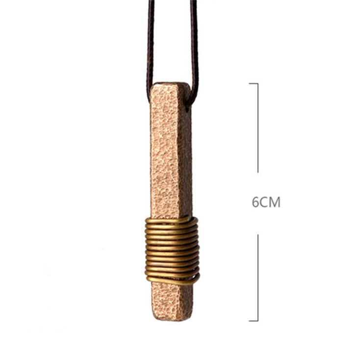 Collier pendentif en laiton et cuivre texturé style vintage avec Buddha Stones, symbole de richesse. - image 12