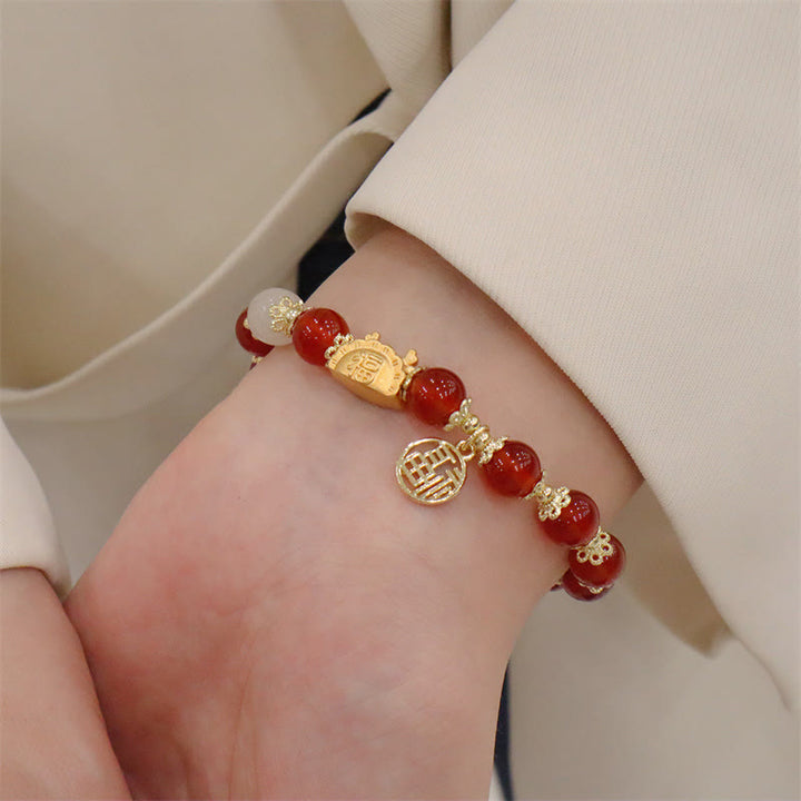 Buddha Stones Année du Dragon Agate Rouge Quartz Fraise Obsidienne Noire Jade Grenat Perle Cinabre Dumpling Dragon Luck Fu Bracelet Caractère