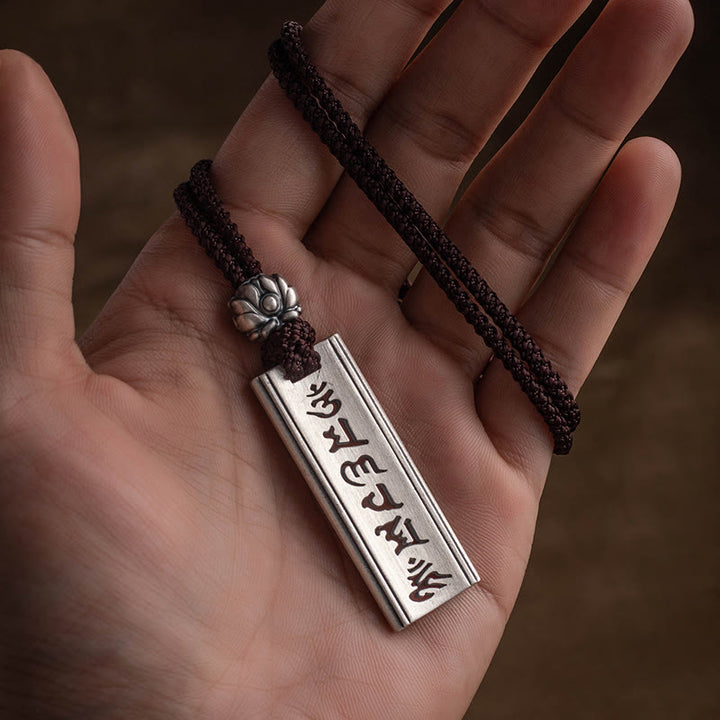 Collier pendentif en argent sterling 999 Buddha Stones et gravure Om Mani Padme Hum en forme de lotus - Om Mani Padme Hum (Amour♥ Focus) - image 1