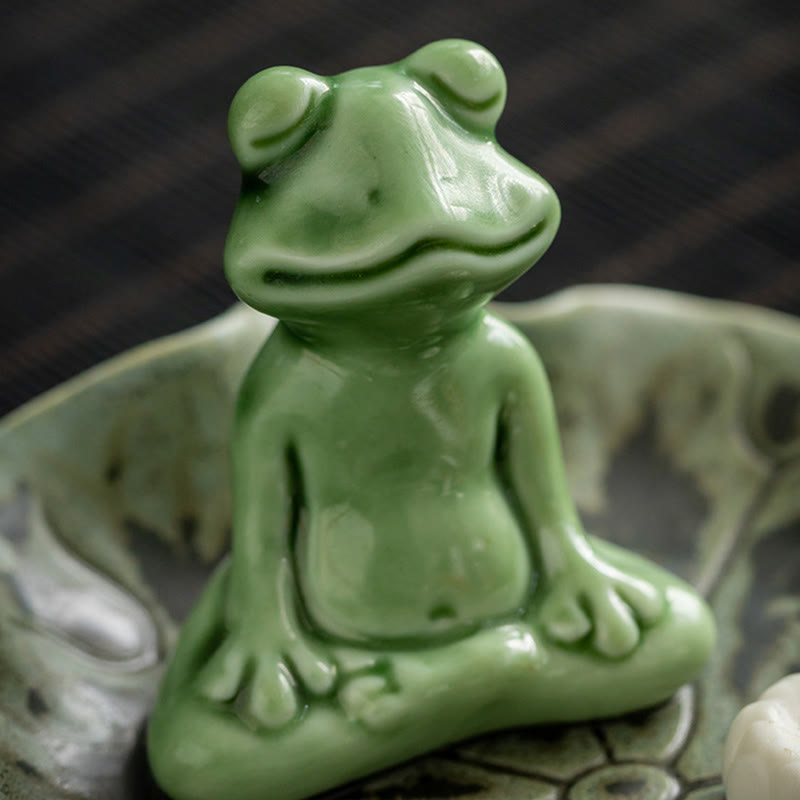 Brûleur d'encens en céramique avec motif de grenouille et de méditation en forme de Buddha Stones