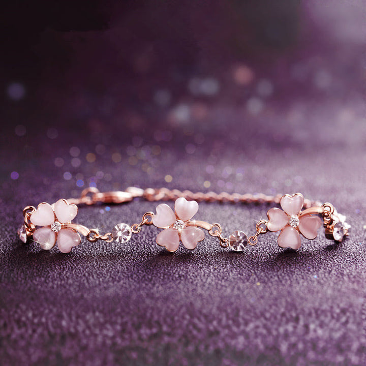 Bracelet chaîne d'amour en cristal rose avec trèfle à quatre feuilles et Buddha Stones