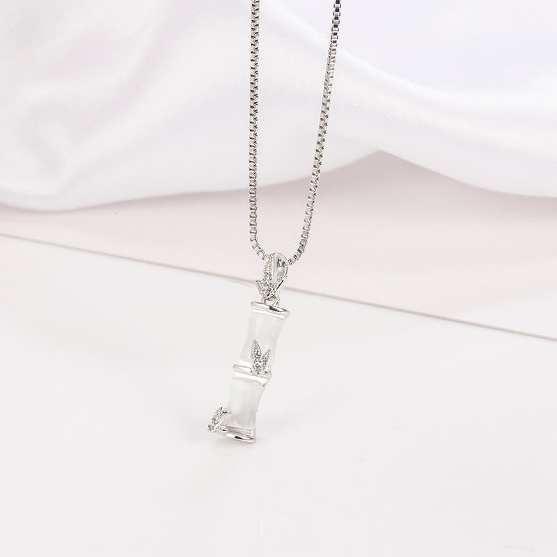Collier pendentif harmonieux en calcédoine et bambou avec Buddha Stones