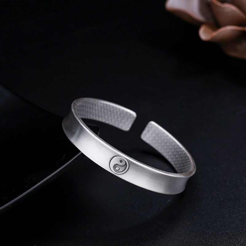 Bracelet d'équilibre et d'harmonie en argent sterling 999 Buddha Stones et nuages auspicieux Yin Yang
