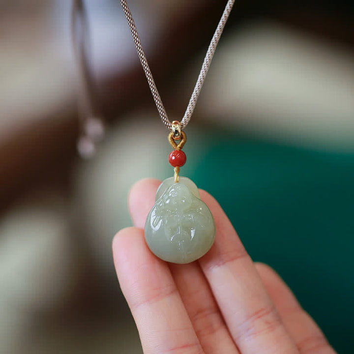 Collier pendentif en jade Hetian Bouddha rieur pour la prospérité et la richesse