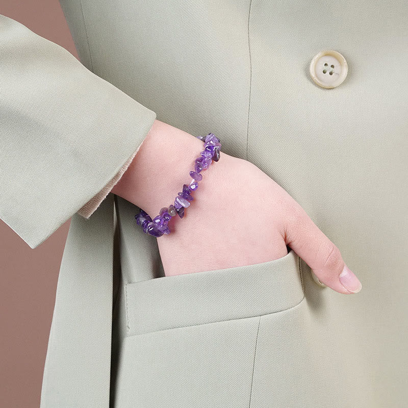 Bracelet apaisant et chaleureux en pierre de cristal de forme irrégulière naturelle - image 13