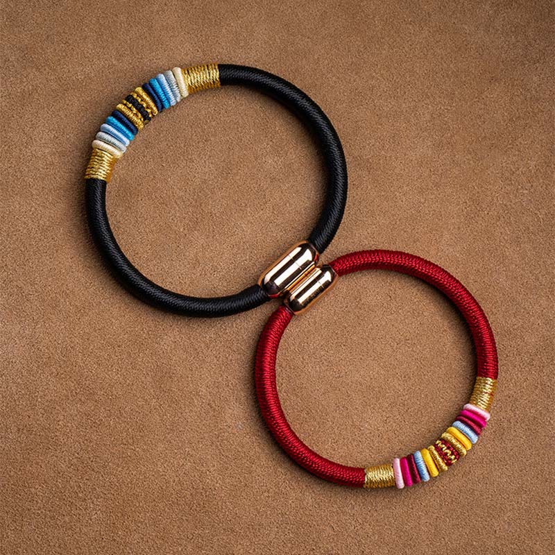 Bracelet tressé à boucle magnétique en Buddha Stones tibétaines fait à la main avec protection des nœuds King Kong