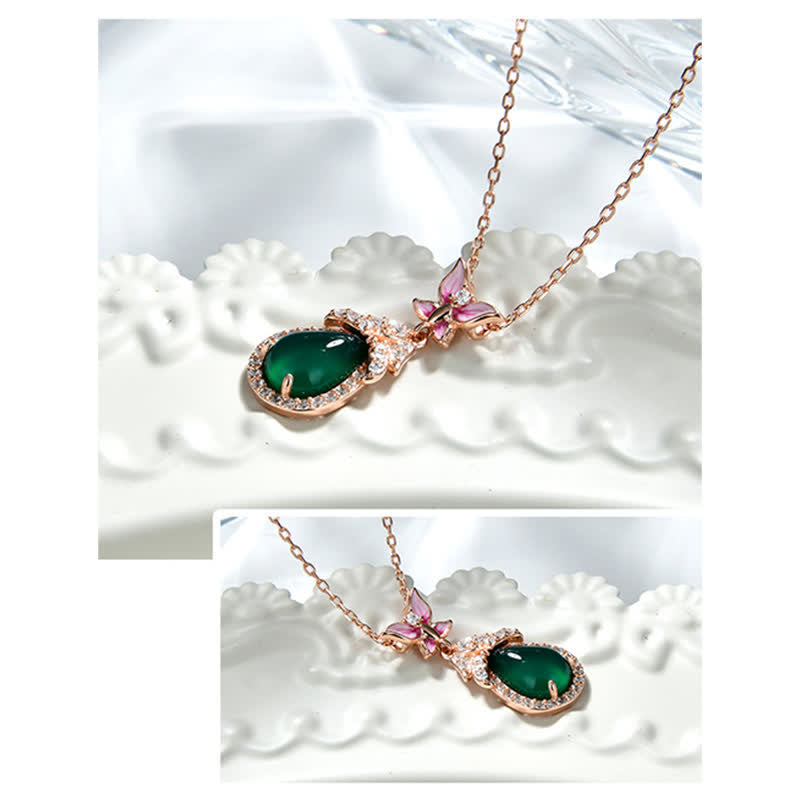 Collier pendentif courage en argent sterling 925 avec calcédoine verte et zircon papillon