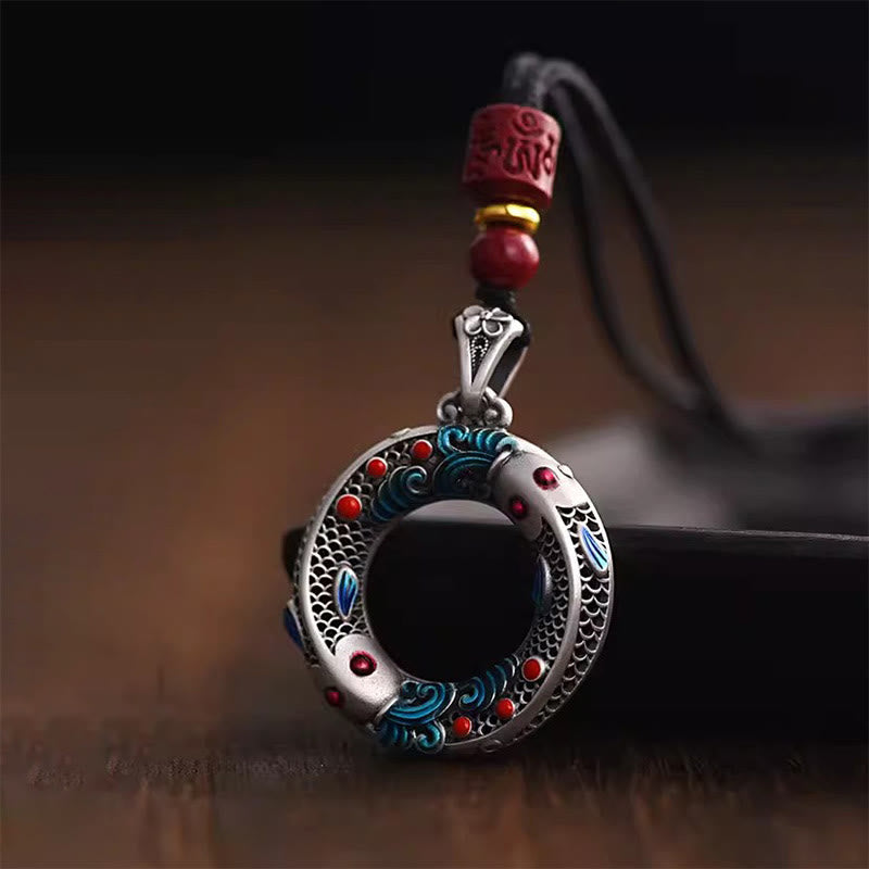 Collier pendentif en cuivre avec boucle de paix et poisson Koi en Buddha Stones