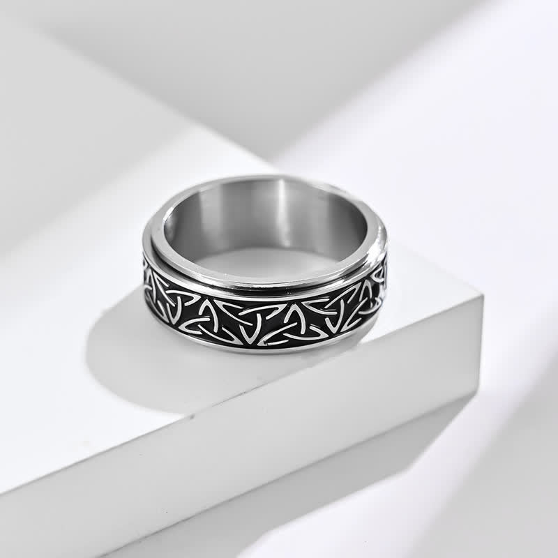 Bague rotative calme en acier titane avec Buddha Stones