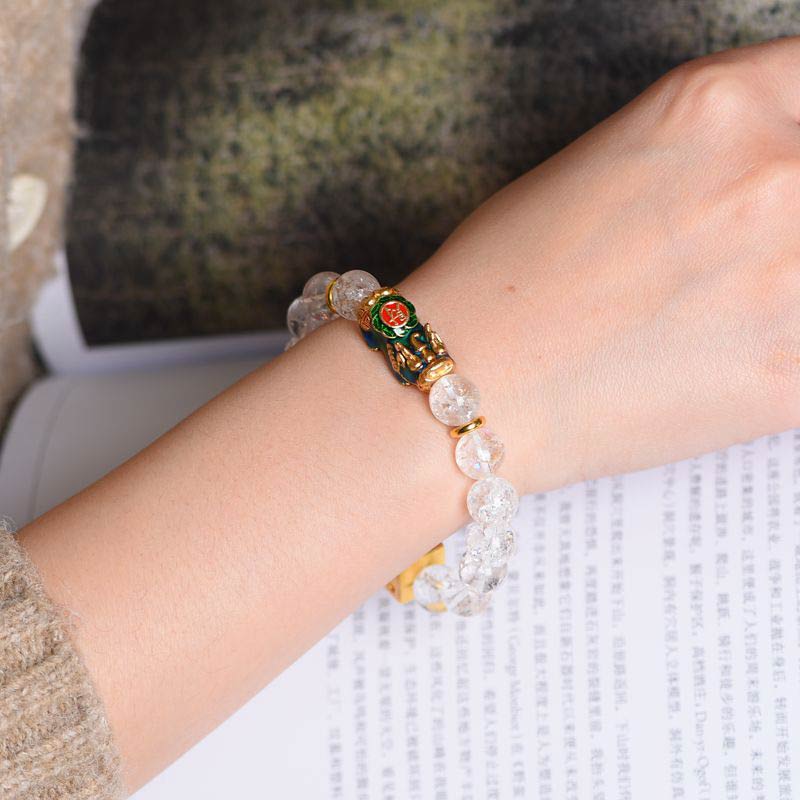Bracelet de richesse en dés de cristal blanc Pixiu à changement de couleur de Buddha Stones