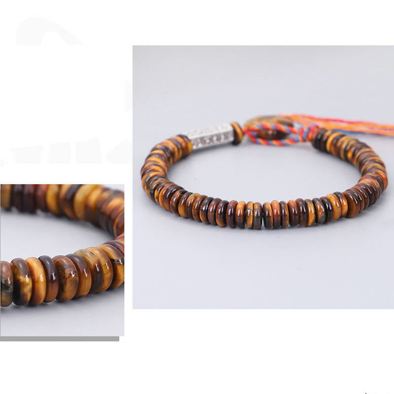 Bracelet de protection et de pouvoir tibétain en Buddha Stones et œil de tigre Om Mani Padme Hum