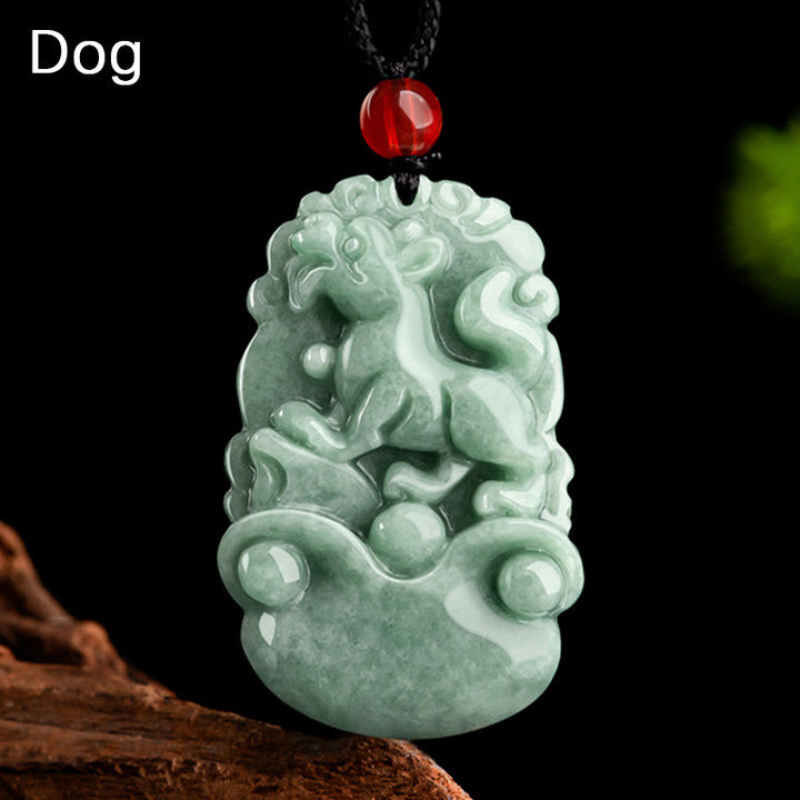 Collier pendentif en jade vert naturel avec Buddha Stones et 12 signes du zodiaque chinois