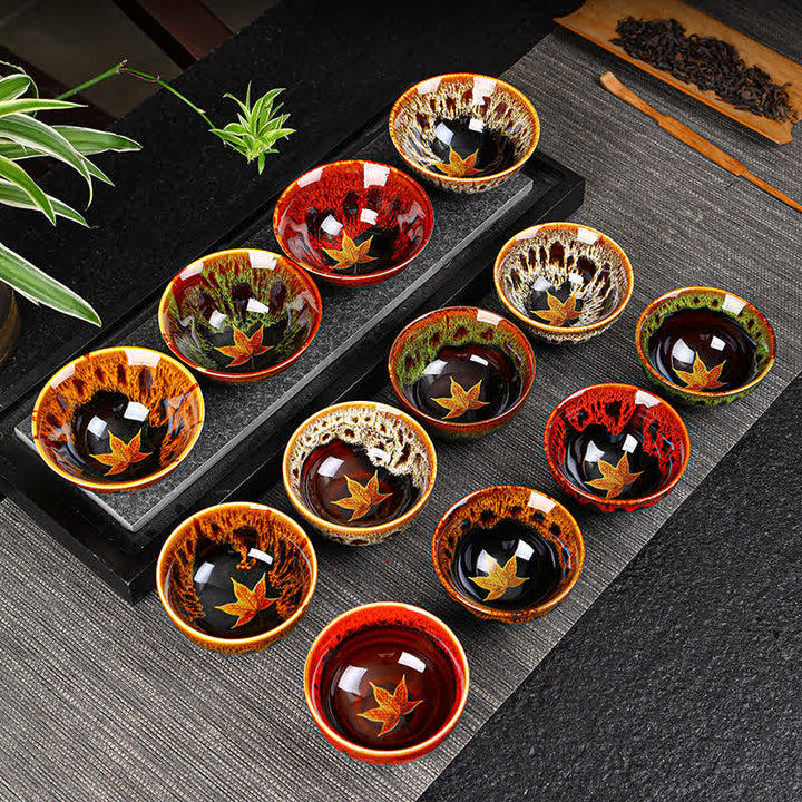 Tasse à thé en céramique colorée avec Buddha Stones et feuille d'érable