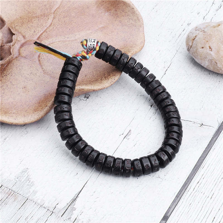 Bracelet tibétain en perles de noix de coco Buddha Stones gravées, mantra Om Mani Padme Hum, bonheur