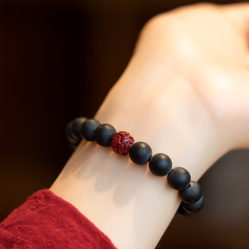 Bracelet de guérison tibétain en Buddha Stones , cyprès, cinabre et lotus
