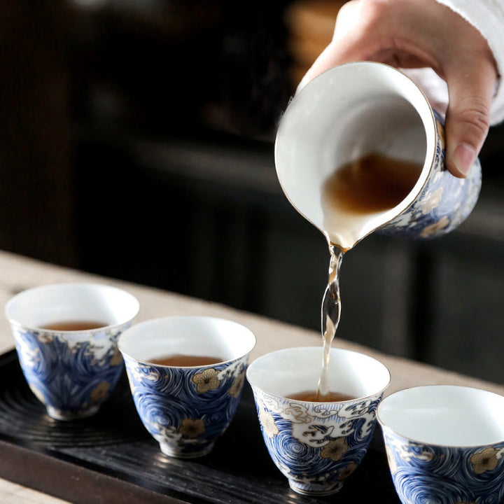 Tasse à thé en céramique avec Buddha Stones et vagues de l'océan vintage