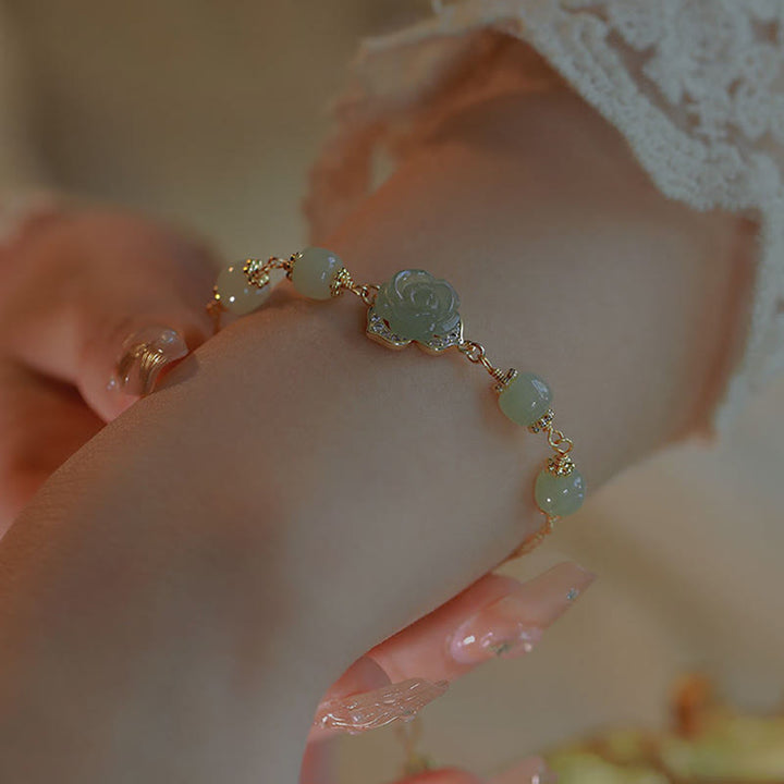 Bracelet porte-bonheur en jade Hetian plaqué or 14 carats de Buddha Stones
