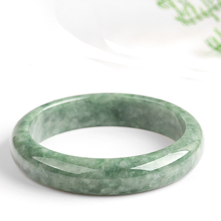 Bracelet jonc en jade naturel Buddha Stones pour la chance et la richesse