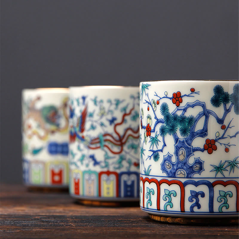 Buddha Stones Vintage Fleur de Prunier Pin Bambou Phénix Kirin Lion Dansant Tasse à Thé en Céramique Tasses à Thé