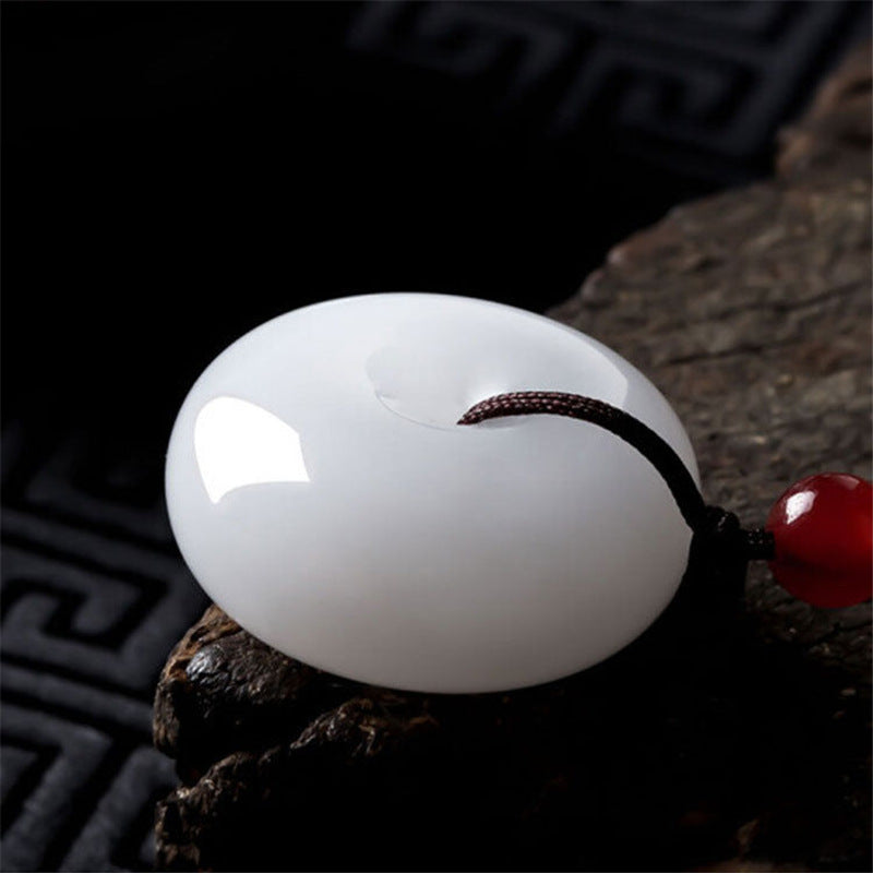 Collier pendentif en jade blanc Hetian rond avec Buddha Stones et boucle de paix