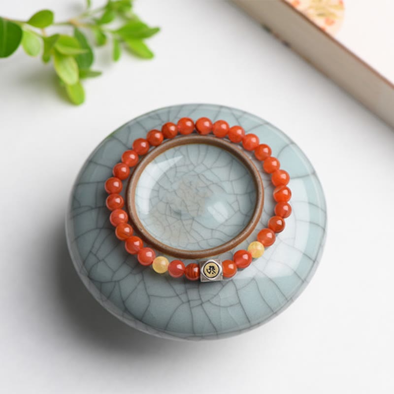 Bracelet d'acceptation de soi en agate rouge et ambre avec amulette du zodiaque chinois en argent sterling 925 de Buddha Stones