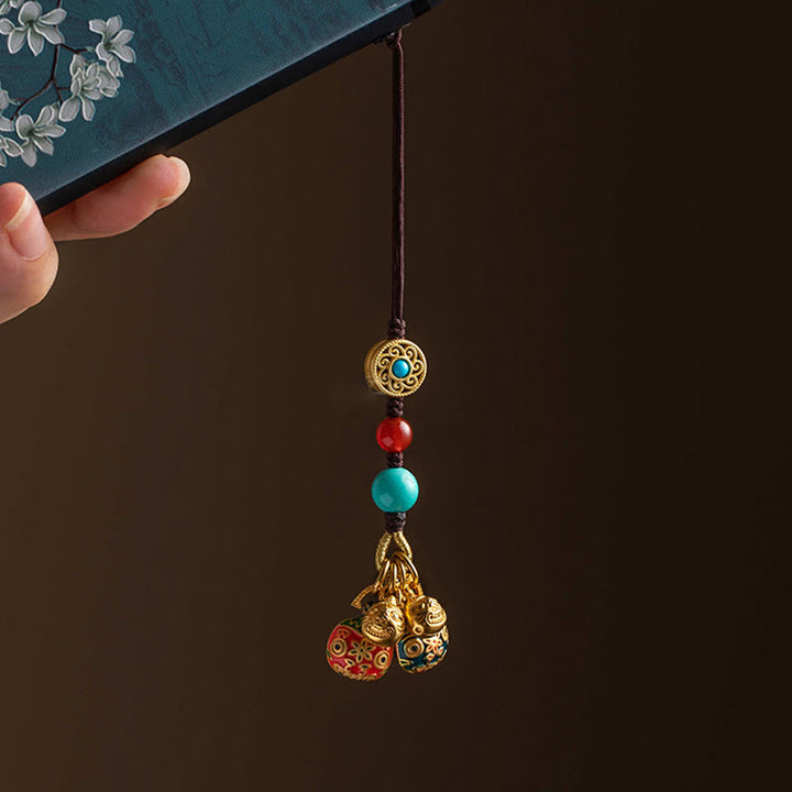 Porte-clés de voiture en forme de bête avaleuse dorée avec Buddha Stones , décoration à suspendre pour téléphone