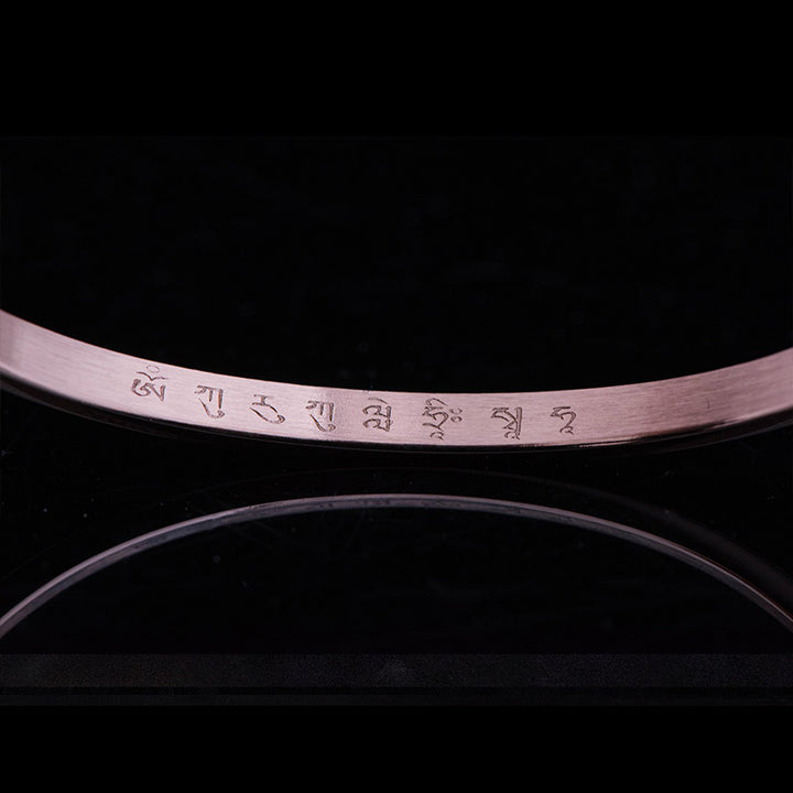 Bracelet de protection et de bénédiction en acier titane gravé avec six mots vrais de Buddha Stones