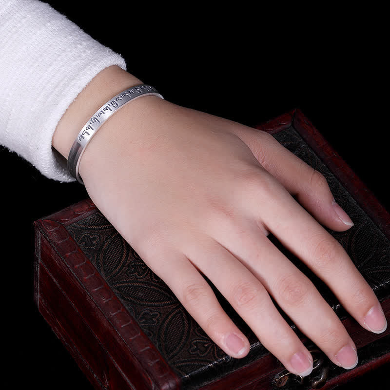 Bracelet de protection en argent sterling 999 avec six mots vrais et sutra du cœur de Buddha Stones